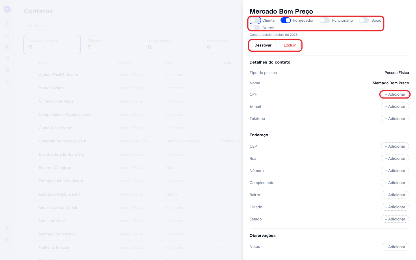 Painel lateral de um contato, com os tipos no topo, os botões Desativar e Excluir e os campos de detalhes